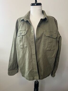 Duluth Trading Co women’s workwear shirt